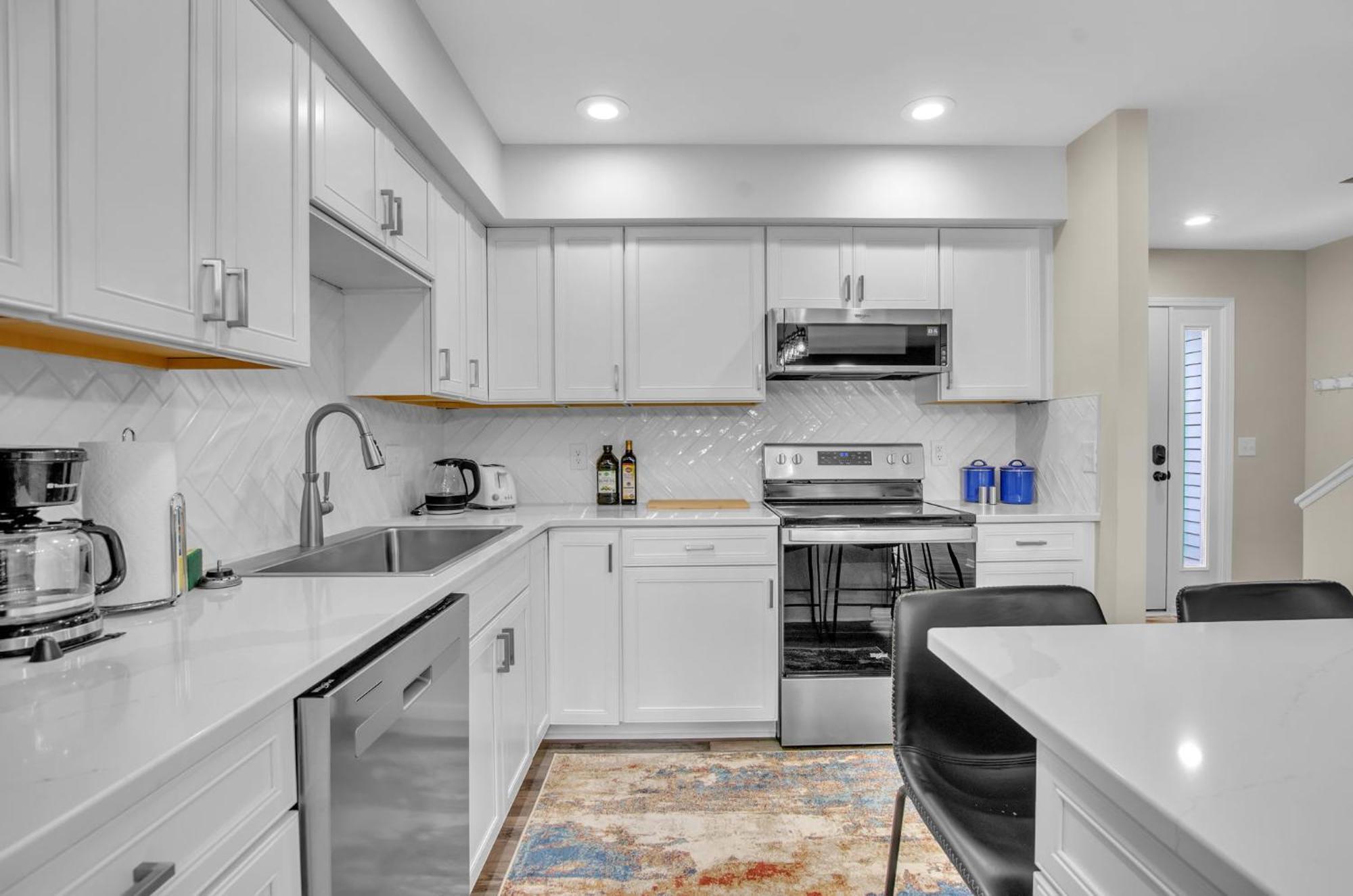 Family Townhouse With Fireplace Еликотвил Екстериор снимка