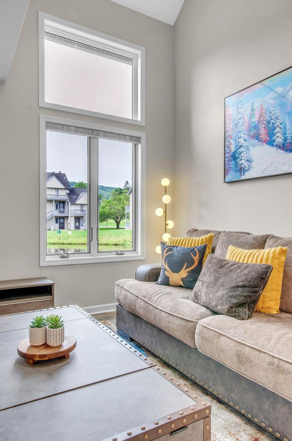 Family Townhouse With Fireplace Еликотвил Екстериор снимка