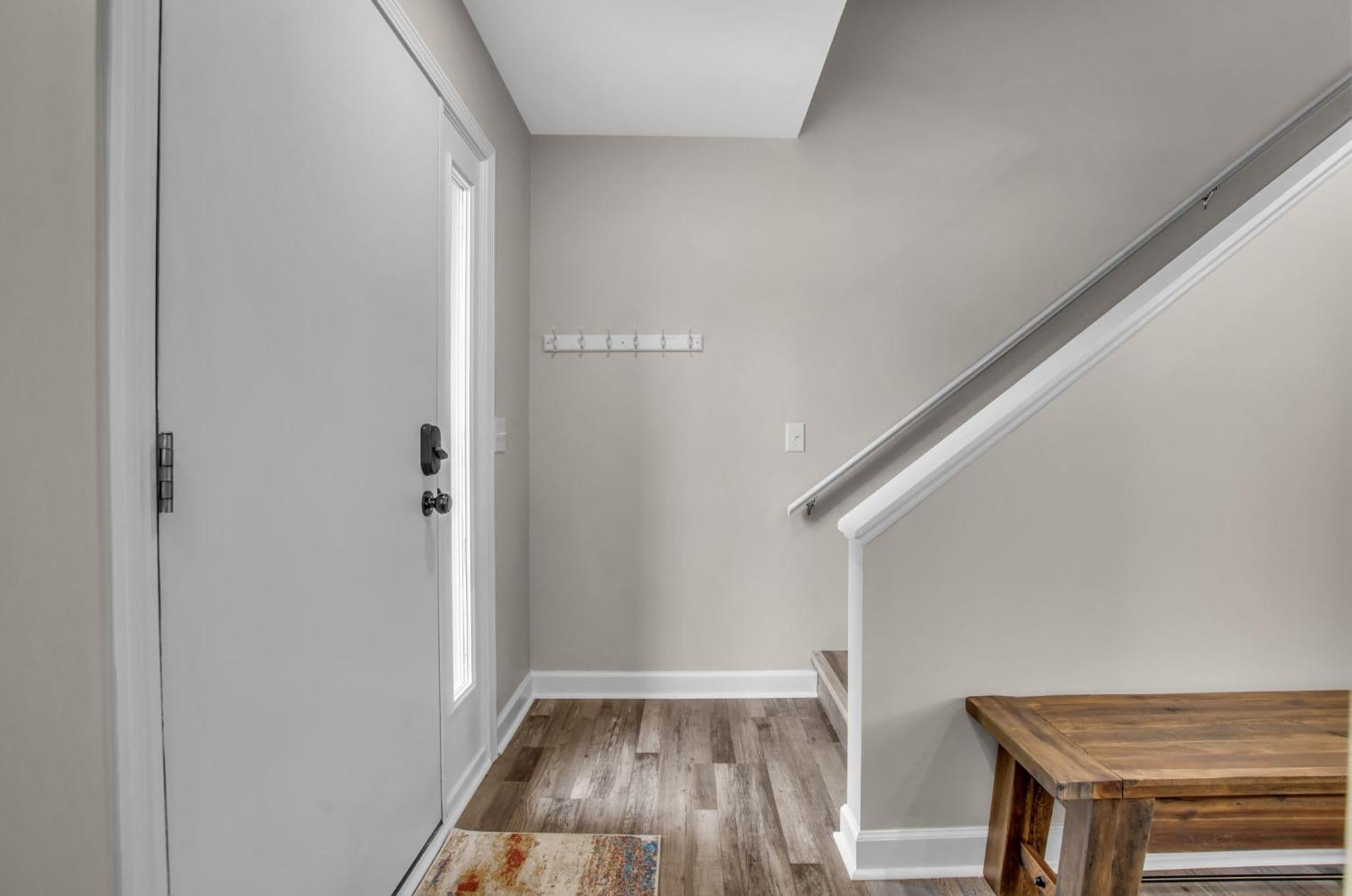Family Townhouse With Fireplace Еликотвил Екстериор снимка